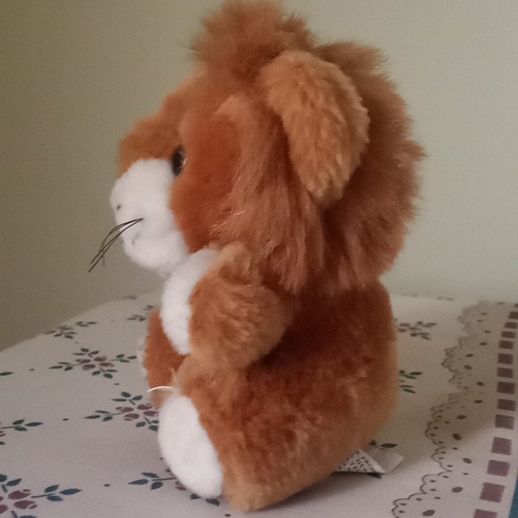 Adorable Lion Plush Toy - Picture 3 of 4